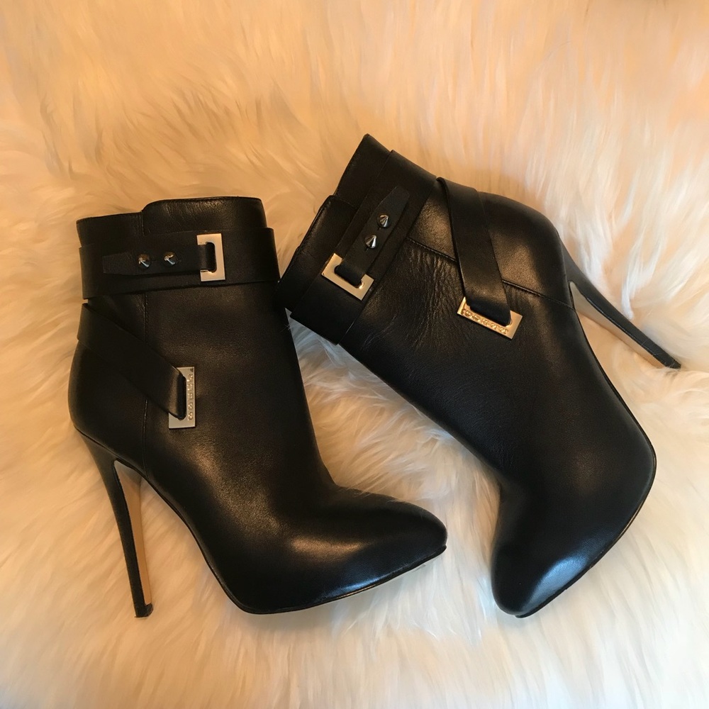 Guess 6 Black Ankle Boots